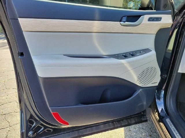 Used 2024 Hyundai Palisade Limited AWD/4WD image 23
