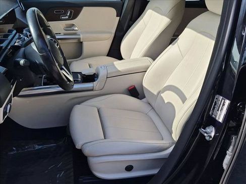 Used 2021 Mercedes-Benz GLA 250 4MATIC image 15