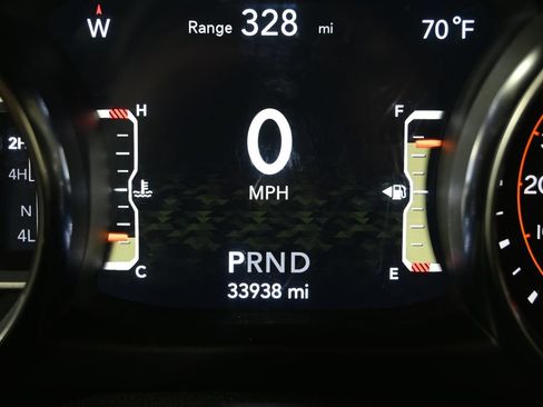 Used 2021 Jeep Wrangler Unlimited Sahara AWD/4WD image 25