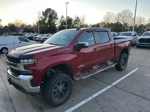 Used 2019 Chevrolet Silverado 1500 LT image 2