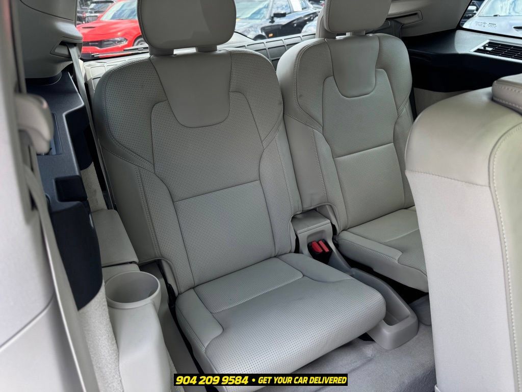 Used 2016 Volvo XC90 T6 Inscription w/ Vision Package AWD/4WD image 36