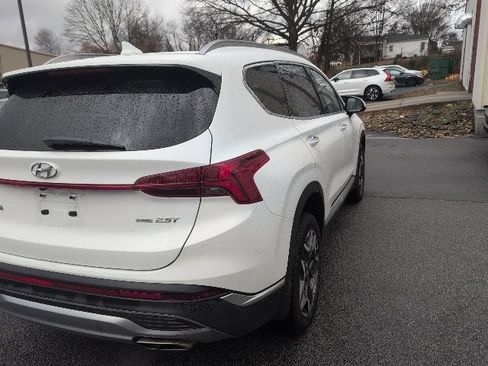 Used 2023 Hyundai Santa Fe Limited image 7