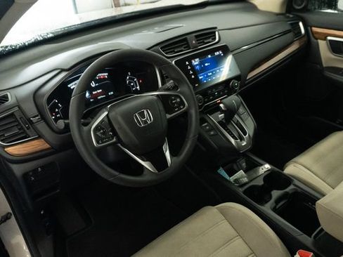 Used 2018 Honda CR-V EX image 3