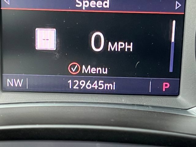 Used 2020 GMC Terrain SLE w/ GMC Pro Grade Package AWD/4WD image 6