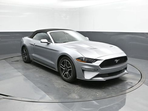 Used 2023 Ford Mustang Premium image 22
