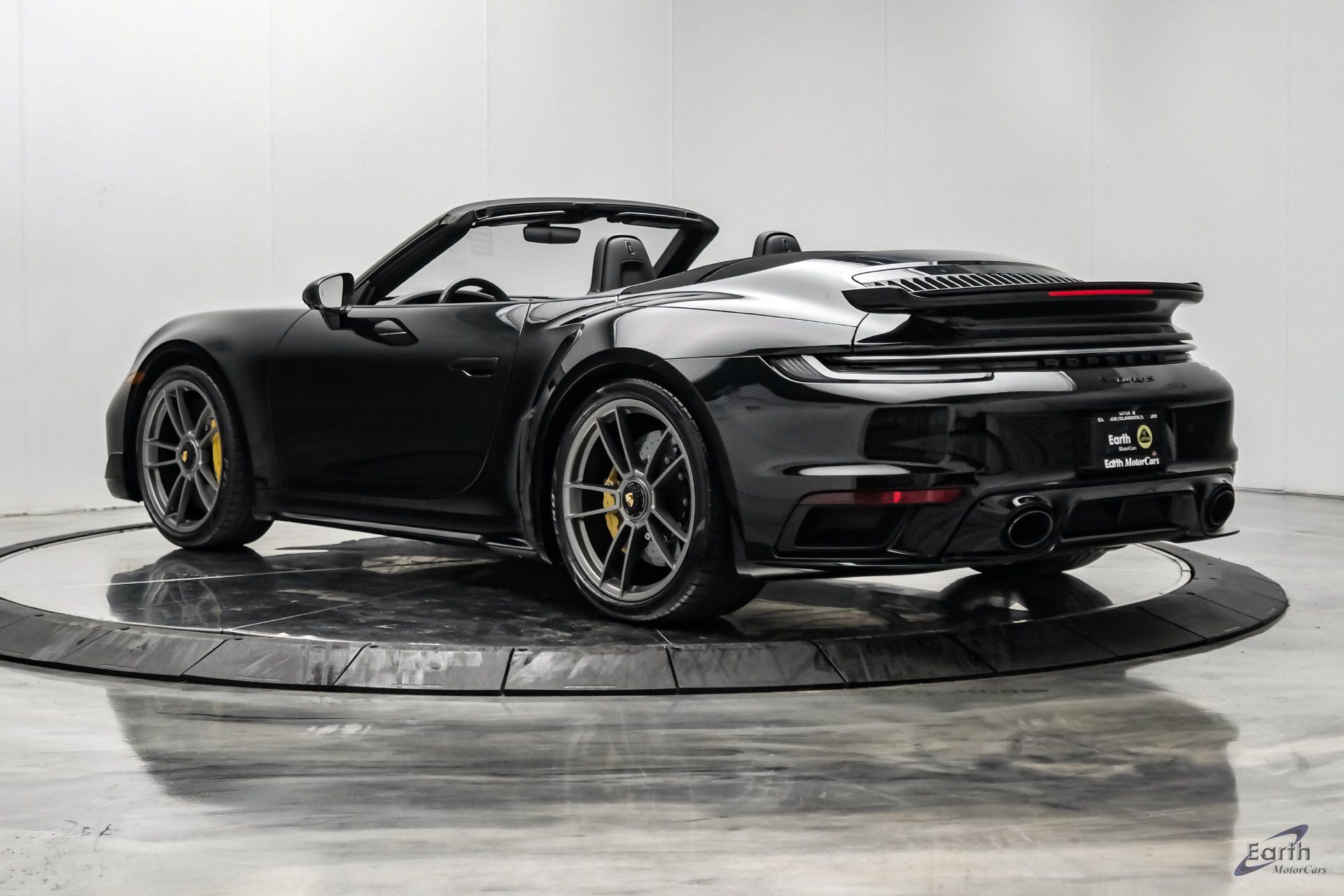 Used 2025 Porsche 911 Turbo S w/ Exterior Sport Package AWD/4WD image 12