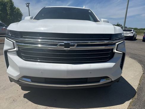 Used 2023 Chevrolet Tahoe LT w/ LT Signature Package AWD/4WD image 2