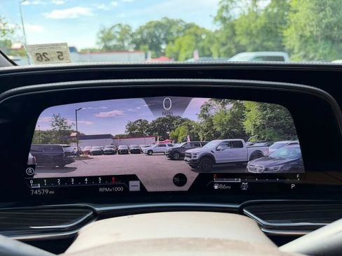 Used 2021 Cadillac Escalade ESV Sport AWD/4WD image 24