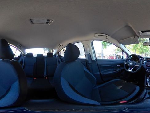 Used 2025 Nissan Versa SV FWD image 40