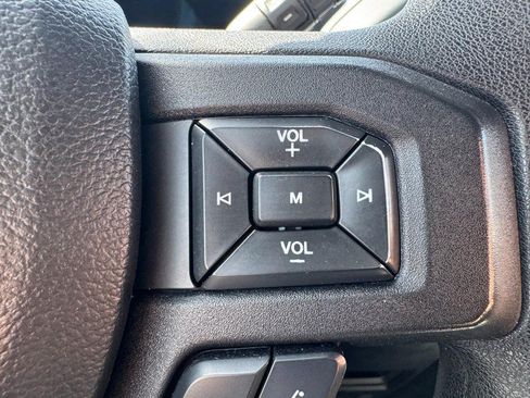 Used 2015 Ford F150 XL w/ Equipment Group 101A Mid AWD/4WD image 17