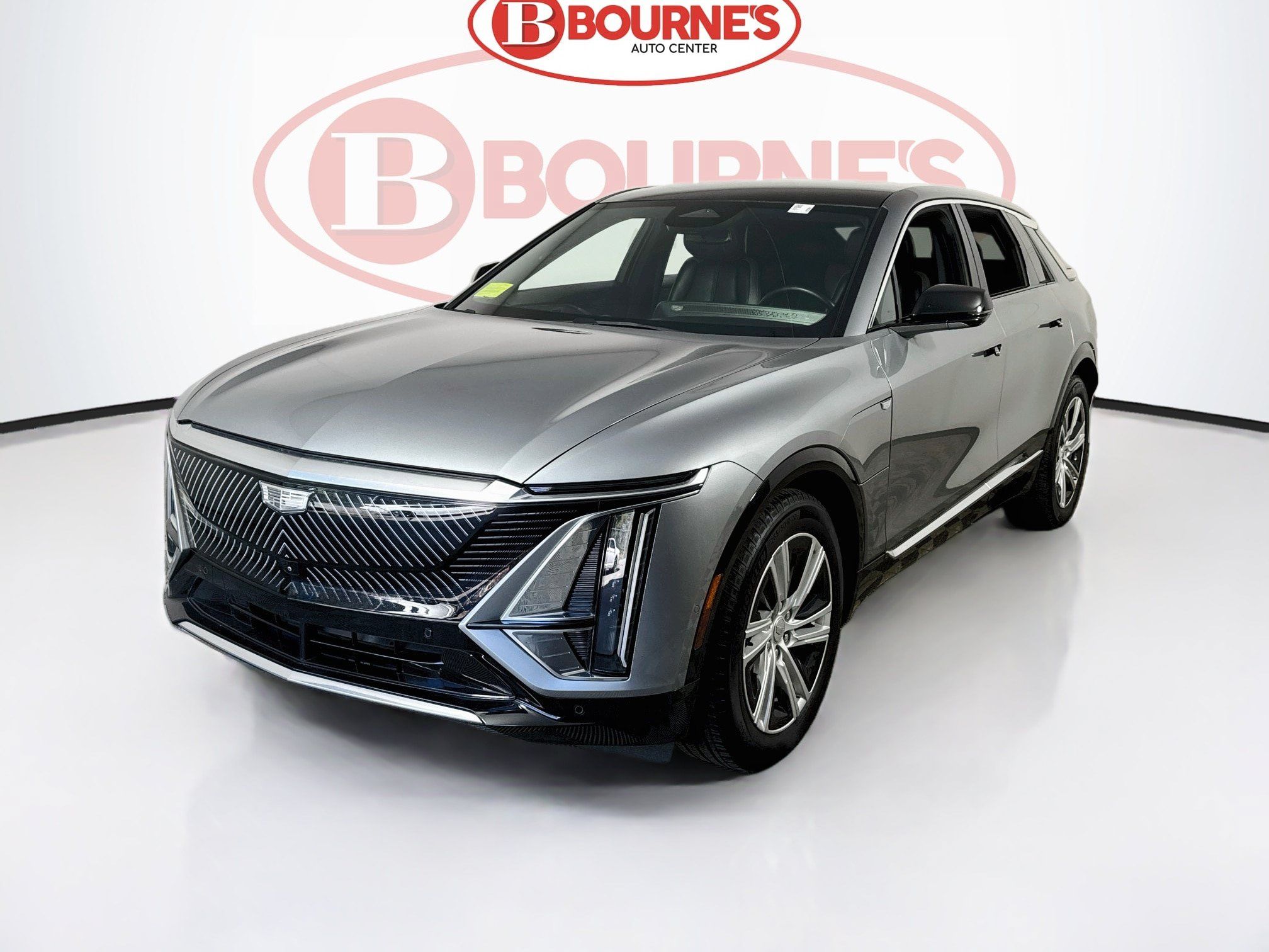 Used 2024 Cadillac Lyriq Tech w/ Driver Assist Package AWD/4WD image 6