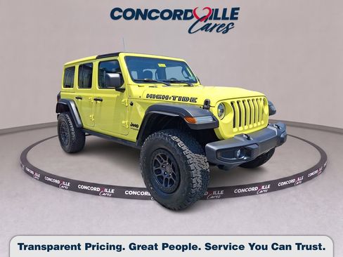 Used 2022 Jeep Wrangler Unlimited Sport AWD/4WD image 1