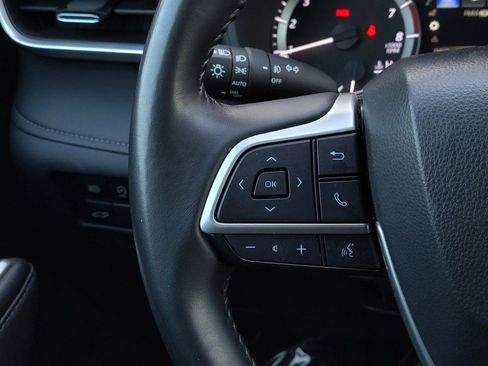 Certified 2024 Toyota Highlander LE image 22