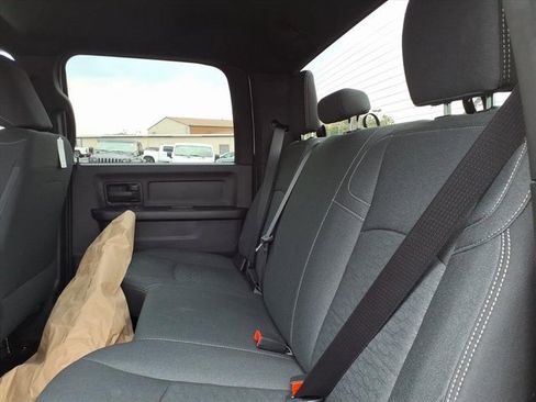 Used 2025 RAM 3500 Tradesman w/ Chrome Appearance Group image 5