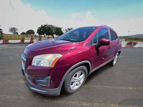 Used 2016 Chevrolet Trax LT w/ LT Convenience Package FWD image 5