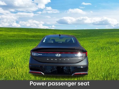 New 2026 Hyundai Sonata Limited image 11