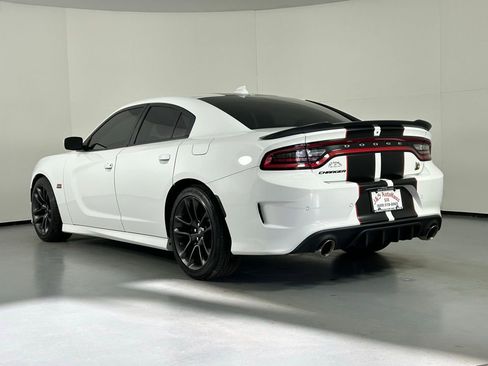Used 2021 Dodge Charger Scat Pack image 6