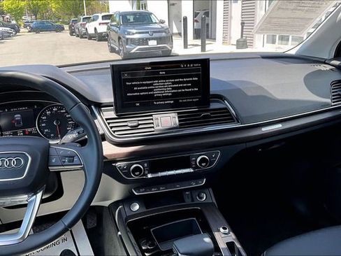 Used 2024 Audi Q5 Premium w/ Convenience Package AWD/4WD image 6