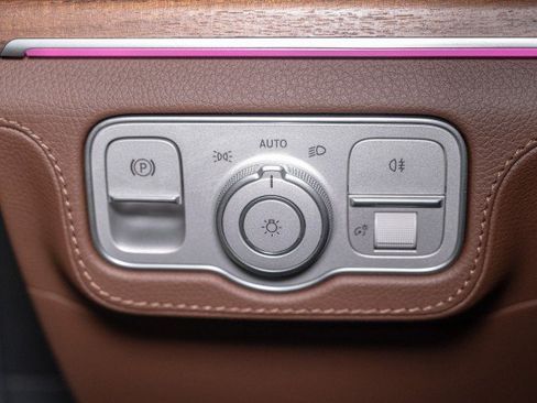 Certified 2026 Mercedes-Benz GLE 450 4MATIC image 21