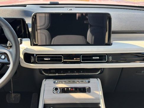 New 2026 Lincoln Aviator Reserve image 14