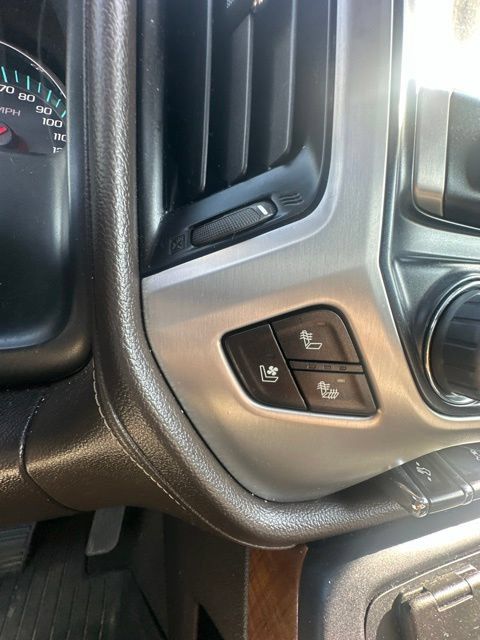 Used 2019 GMC Sierra 2500 SLT w/ Duramax Plus Package AWD/4WD image 35