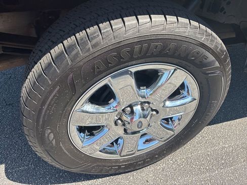 Used 2013 Ford F150 XLT w/ Luxury Equipment Group RWD image 11