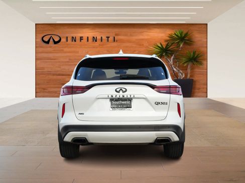 Certified 2025 INFINITI QX50 Sport image 6