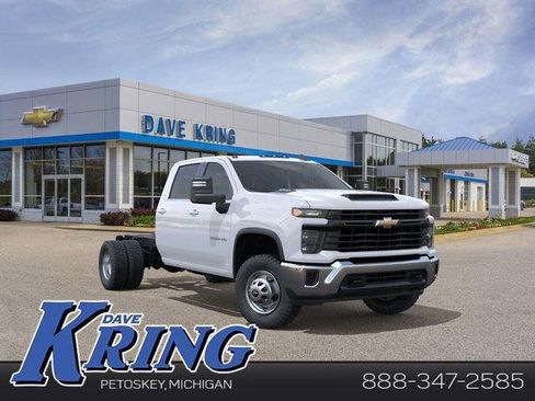 New 2026 Chevrolet Silverado 3500 W/T w/ WT Convenience Package image 1