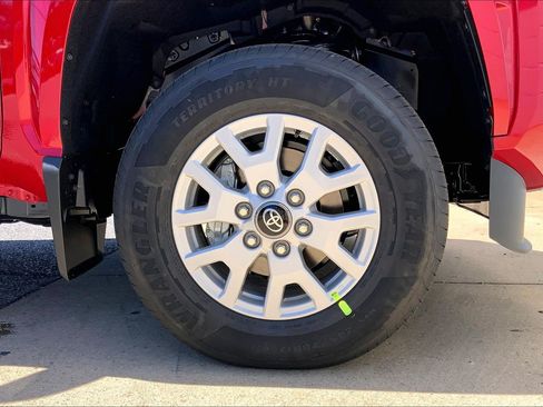 New 2026 Toyota Tacoma SR5 AWD/4WD image 15