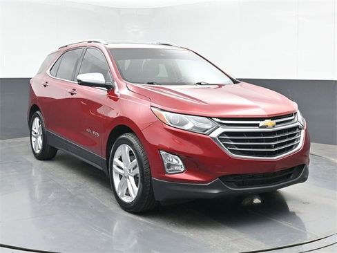 Used 2019 Chevrolet Equinox Premier image 2