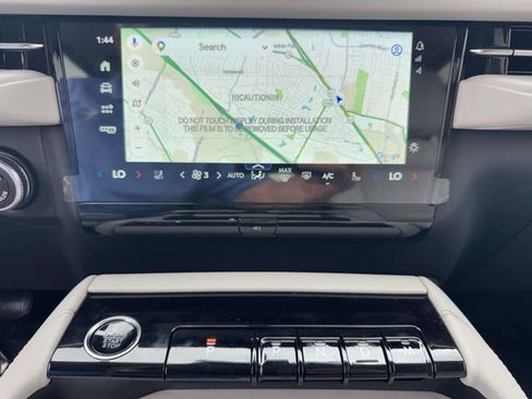 New 2026 Lincoln Navigator Reserve AWD/4WD image 24