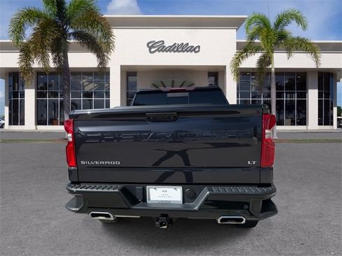 Used 2024 Chevrolet Silverado 1500 LT Trail Boss w/ Convenience Package II image 12