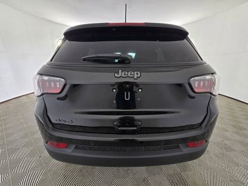 New 2026 Jeep Compass Limited image 12