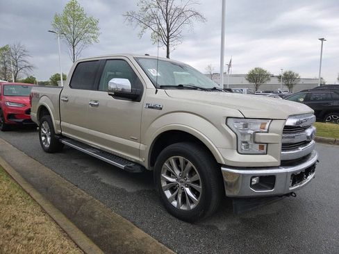 Used 2017 Ford F150 Lariat w/ Equipment Group 502A Luxury image 2