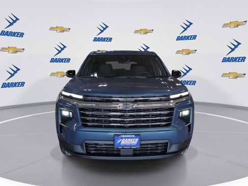 New 2026 Chevrolet Traverse LT image 3