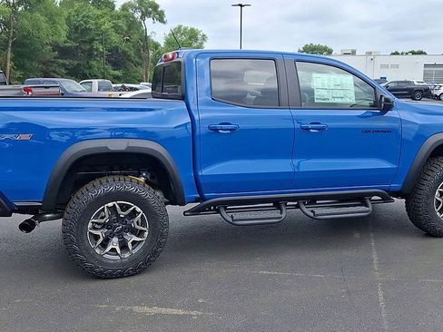 New 2026 Chevrolet Colorado ZR2 w/ Technology Package AWD/4WD image 3