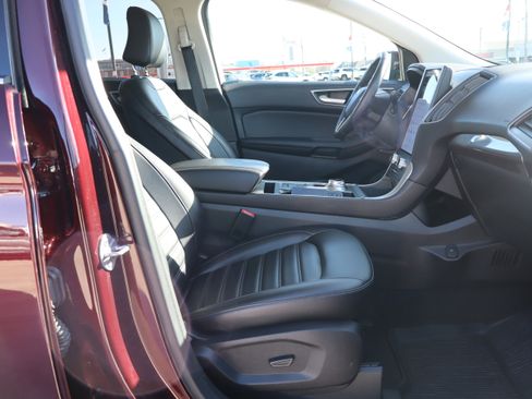 Used 2023 Ford Edge SEL w/ Convenience Package image 13