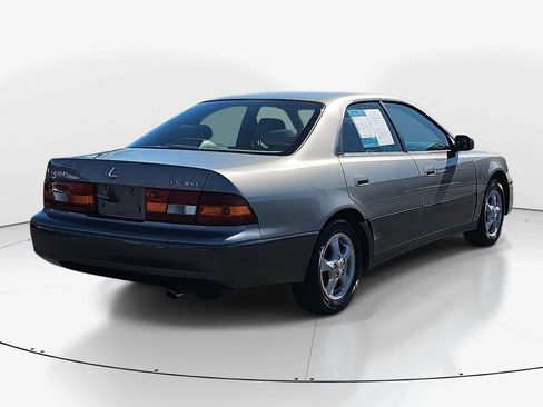 Used 1998 Lexus ES 330 image 5