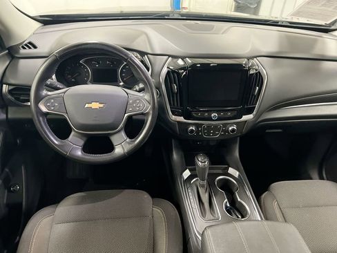 Used 2018 Chevrolet Traverse LT FWD image 10