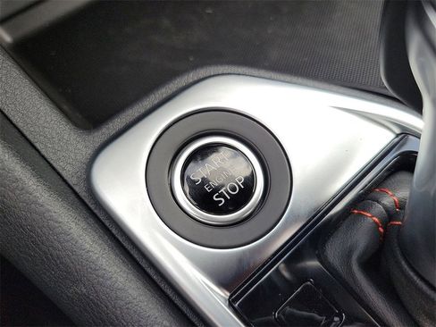 New 2025 Nissan Sentra SR image 8