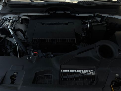 Used 2023 Honda Pilot Sport image 18