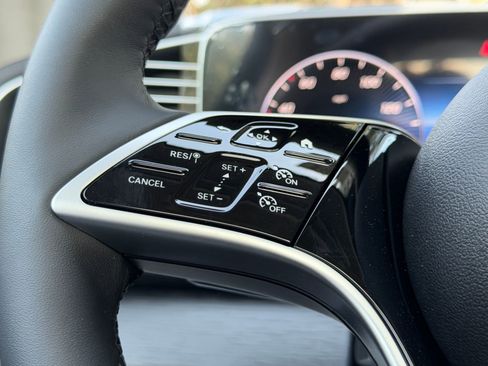 New 2026 Mercedes-Benz GLE 350 4MATIC image 25