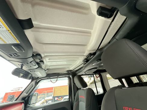 Used 2021 Jeep Wrangler Unlimited Rubicon image 22