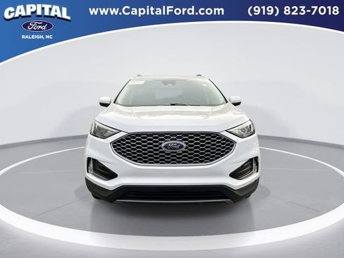 Certified 2023 Ford Edge SEL w/ Convenience Package image 3