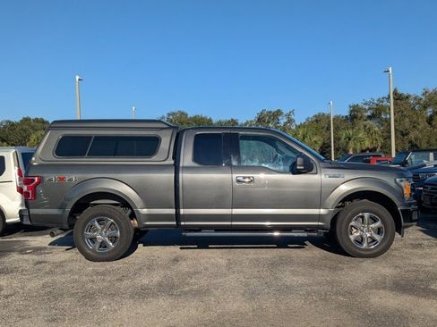 Used 2018 Ford F150 XLT w/ Equipment Group 302A Luxury image 4
