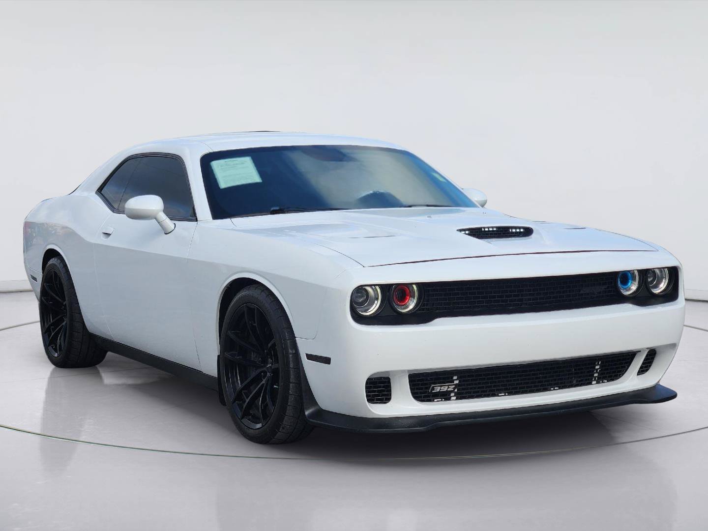 Used 2021 Dodge Challenger R/T Scat Pack w/ Driver Convenience Group RWD image 3