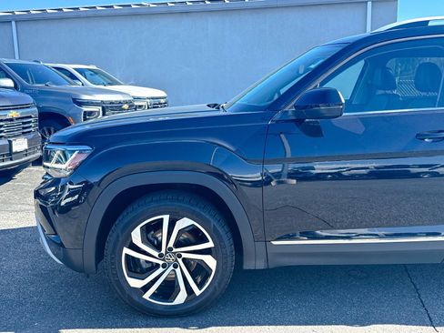 Used 2023 Volkswagen Atlas SEL image 9