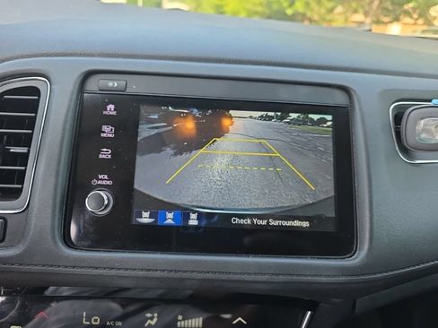 Used 2019 Honda HR-V EX image 19