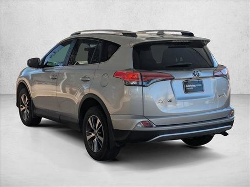 Used 2016 Toyota RAV4 XLE image 8