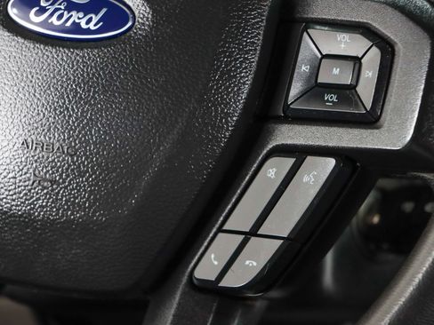 Used 2022 Ford F250 XL w/ Power Equipment Group AWD/4WD image 14